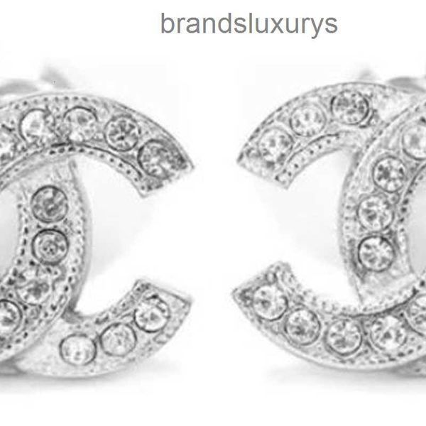 luxury channel brand lady earrings mini 1.15cm stud earring 18k gold plated silvery diamond earings for womens holiday gift, Golden;silver
luxury channel brand lady earrings mini 1.15cm stud earring 18k gold plated silvery diamond earings for womens holiday gift, Golden;silver