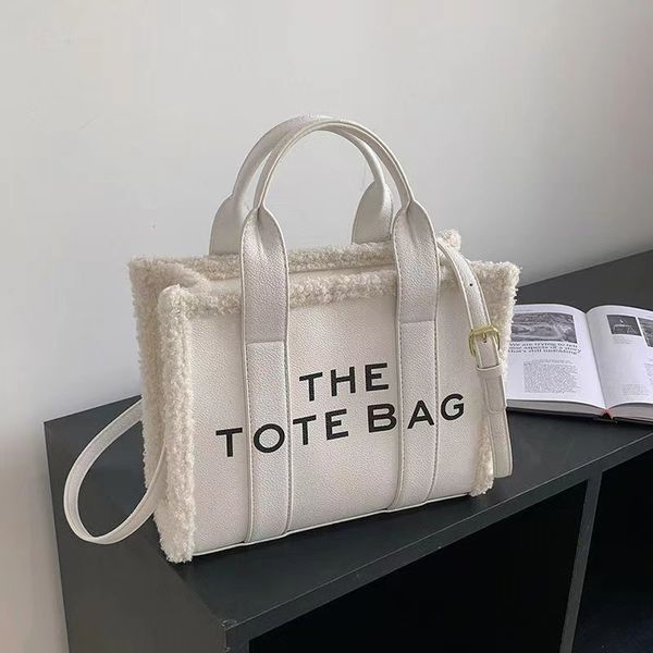 2023 europe and the united states fashion women's crossbody bag shoulder bag commuter lamb wool tote bag 08
2023 europe and the united states fashion women's crossbody bag shoulder bag commuter lamb wool tote bag 08