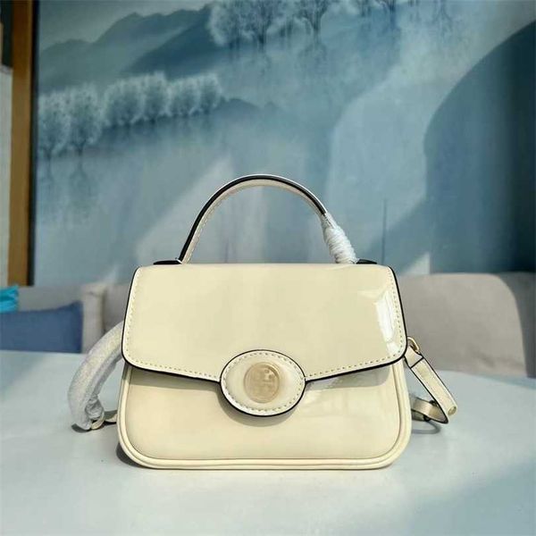 20% off bag 2024 new launch designer handbag early launch new tofu patent leather dual use strap versatile flip
20% off bag 2024 new launch designer handbag early launch new tofu patent leather dual use strap versatile flip