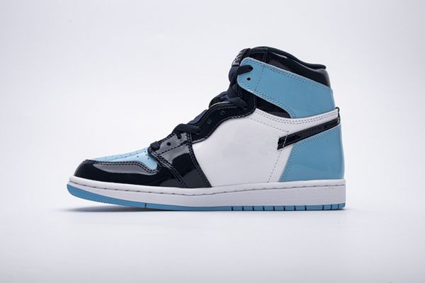 1 jumpman basketball shoes retro high og unc patent outdoor sneakers sports with original box fast delivery, White;red
1 jumpman basketball shoes retro high og unc patent outdoor sneakers sports with original box fast delivery, White;red
