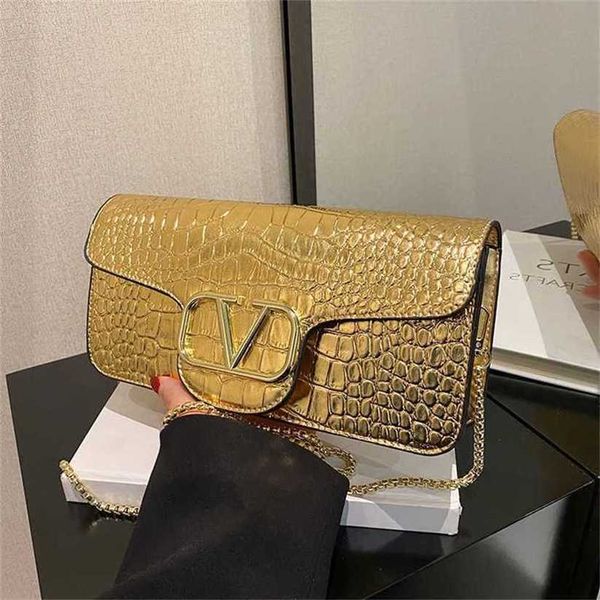 12% off bag 2024 new launch designer handbag stone grain texture small square single shoulder women's urban elegant simple and mature h
12% off bag 2024 new launch designer handbag stone grain texture small square single shoulder women's urban elegant simple and mature h