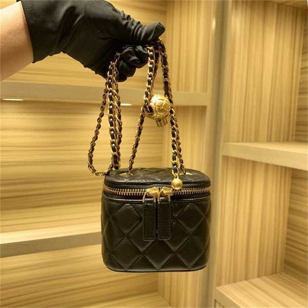 luxury handbags sale luxury handbag kamans small fragrant bag new lingge embroidered thread golden ball one shoulder crossbody
luxury handbags sale luxury handbag kamans small fragrant bag new lingge embroidered thread golden ball one shoulder crossbody