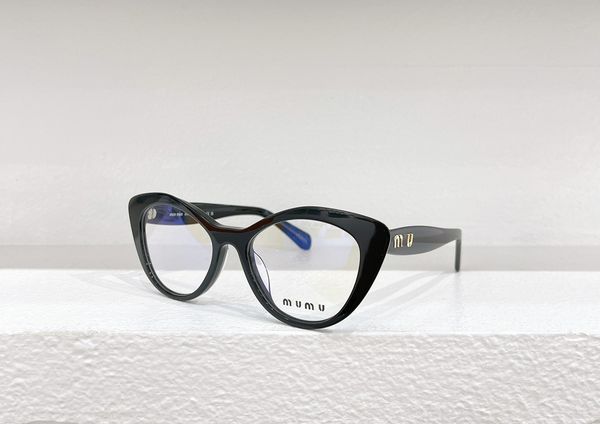 fashionable sunscreen small frame square women's mi u sunglasses men's small face sunglasses women's trend high-end fashion, White;black
fashionable sunscreen small frame square women's mi u sunglasses men's small face sunglasses women's trend high-end fashion, White;black