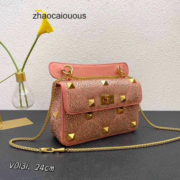 luxury bags rivet shiny handbag women crystal classic new lady's designer valantioes diamond embedding fashion handheld shoulder crossb
luxury bags rivet shiny handbag women crystal classic new lady's designer valantioes diamond embedding fashion handheld shoulder crossb