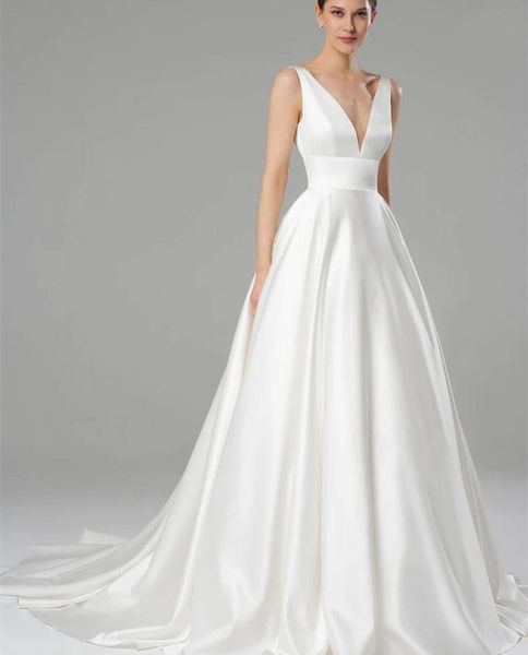 classic long satin v-neck wedding dresses with pockets a-line ivory pleats sweep train bridal gown lace up back vestido de novia women dress, White
classic long satin v-neck wedding dresses with pockets a-line ivory pleats sweep train bridal gown lace up back vestido de novia women dress, White