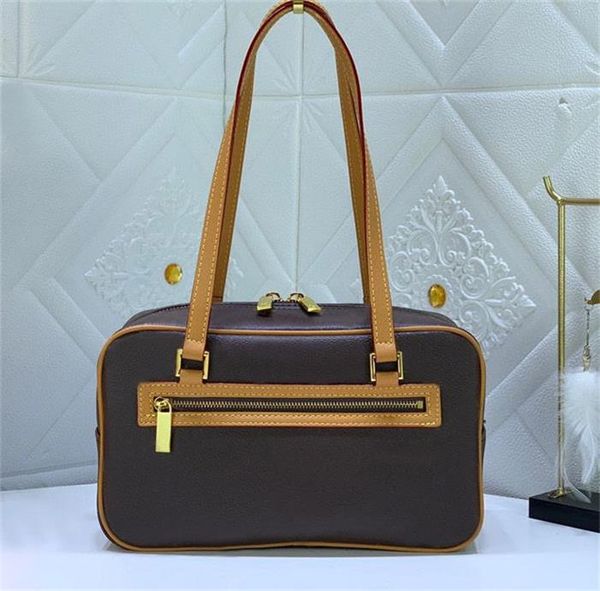 shoulder bags luxury vintage cite handbags quality leather flowers letter camera bag original ladies underarm pouch fashion makeup
shoulder bags luxury vintage cite handbags quality leather flowers letter camera bag original ladies underarm pouch fashion makeup