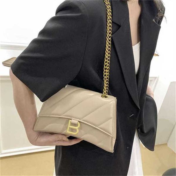 13% off bag 2024 new launch designer handbagnew lingge chain sand leakage report single shoulder crossbody large and small
13% off bag 2024 new launch designer handbagnew lingge chain sand leakage report single shoulder crossbody large and small