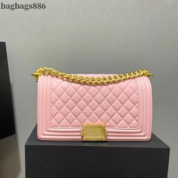 classic sheepskin designer bag with 12 colors medium size crossbody bag metal hardware chain diamond lattice handbag luxurious bags designer
classic sheepskin designer bag with 12 colors medium size crossbody bag metal hardware chain diamond lattice handbag luxurious bags designer