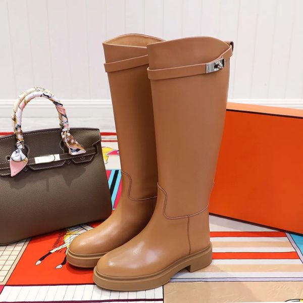 light tan curved-edge low heel tall boot smooth calfskin leather pull-on round toes knee-high riding boots luxury designers brands shoes for, Black
light tan curved-edge low heel tall boot smooth calfskin leather pull-on round toes knee-high riding boots luxury designers brands shoes for, Black