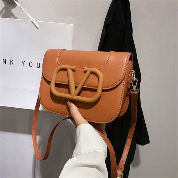 13% off bag 2024 new launch designer handbaghbag new women's popular large magnetic buckle crossbody solid color versatile personalized
13% off bag 2024 new launch designer handbaghbag new women's popular large magnetic buckle crossbody solid color versatile personalized