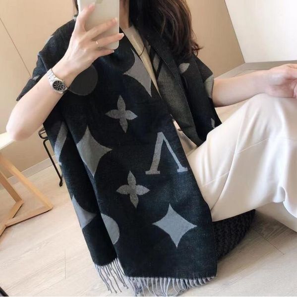 scarf Designer 2023 designer Echarpe Echarpe Cashmere for Women New Fashion Autumn/winter Warm Shawl
scarf Designer 2023 designer Echarpe Echarpe Cashmere for Women New Fashion Autumn/winter Warm Shawl