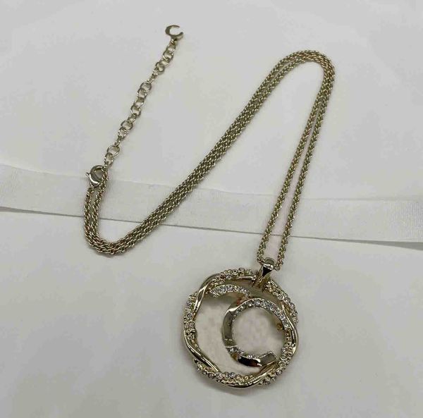 2023 luxury quality pendant necklace with round shape design in 18k gold plated with sparkly diamond and opened bangle ps7556b, Black
2023 luxury quality pendant necklace with round shape design in 18k gold plated with sparkly diamond and opened bangle ps7556b, Black