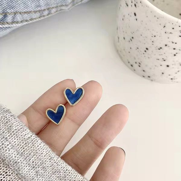 cute korean earrings heart bling zircon stone rose gold color stud earring for women fashion jewelry new gift wholesale yme025, Golden;silver
cute korean earrings heart bling zircon stone rose gold color stud earring for women fashion jewelry new gift wholesale yme025, Golden;silver