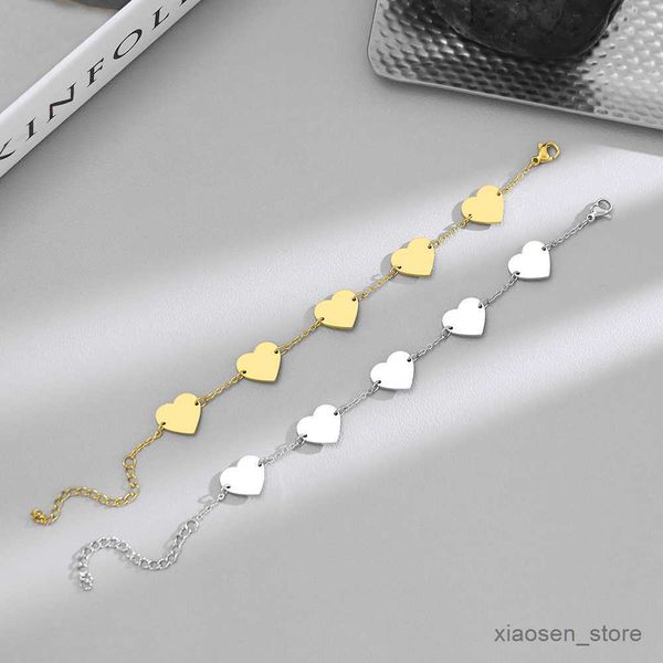 bracelets stainless steel bracelets elegant romantic hearts pendants girl's day fashion charms bracelet for women jewelry gifts r230828, Golden;silver
bracelets stainless steel bracelets elegant romantic hearts pendants girl's day fashion charms bracelet for women jewelry gifts r230828, Golden;silver