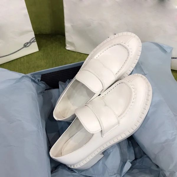 classic high end casual flat shoes 100% leather metal buckle black white 4.5cm women platform lefu shoes designer factory shoe35 -41
classic high end casual flat shoes 100% leather metal buckle black white 4.5cm women platform lefu shoes designer factory shoe35 -41