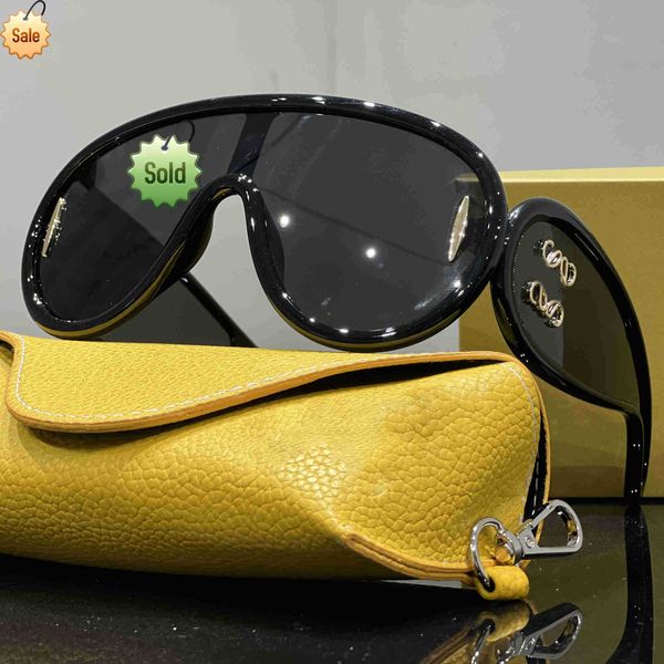 men sunglasses luxurys classic lens desingers and cool women outdoor tour driving party retro fashion beach sun glass vacation leisure prett, White;black
men sunglasses luxurys classic lens desingers and cool women outdoor tour driving party retro fashion beach sun glass vacation leisure prett, White;black