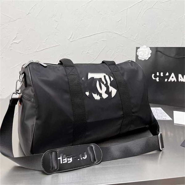 bag 2024 new launch designer handbag travel nylon capacity trendy coffee light casual versatile
bag 2024 new launch designer handbag travel nylon capacity trendy coffee light casual versatile
