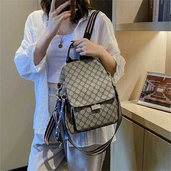 bag 2024 new launch designer handbag women's simple casual printed bookbag versatile large capacity travel backpack
bag 2024 new launch designer handbag women's simple casual printed bookbag versatile large capacity travel backpack