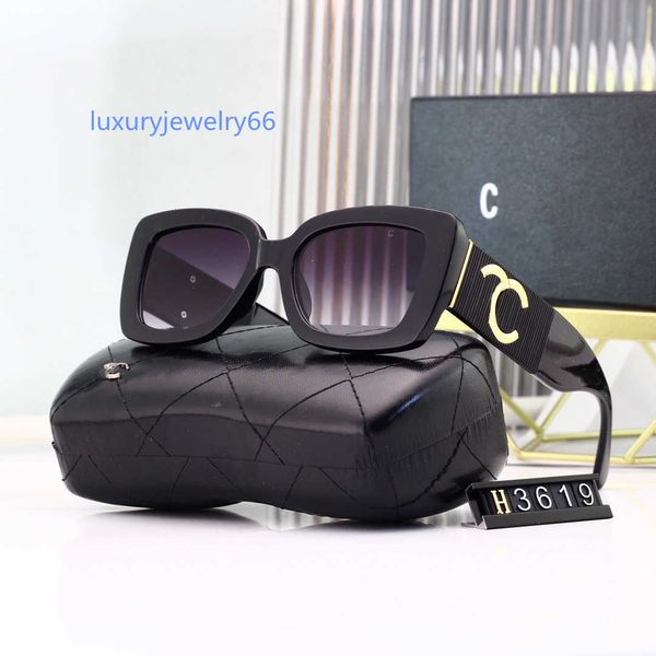 designer sunglasses for women classic eyeglasses goggle outdoor beach sun glasses for man mix color optional with box polarized light good, White;black
designer sunglasses for women classic eyeglasses goggle outdoor beach sun glasses for man mix color optional with box polarized light good, White;black