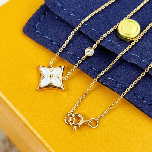 women luxury designer necklace new love jewelry pendant necklace fashion jewelry gift wedding party, Silver
women luxury designer necklace new love jewelry pendant necklace fashion jewelry gift wedding party, Silver