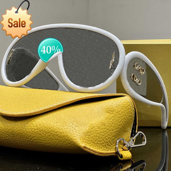 classic and lens cool luxurys men desingers sunglasses women outdoor tour driving party retro fashion beach sun glass vacation leisure prett, White;black
classic and lens cool luxurys men desingers sunglasses women outdoor tour driving party retro fashion beach sun glass vacation leisure prett, White;black