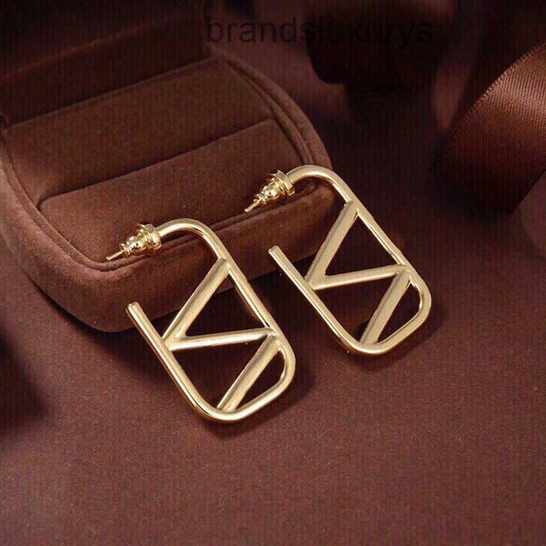 fashion designer earrings brand studs for women gold hoop huggie earring luxury designers jewelry 5a charm v men earings wedding accessories, Golden;silver
fashion designer earrings brand studs for women gold hoop huggie earring luxury designers jewelry 5a charm v men earings wedding accessories, Golden;silver