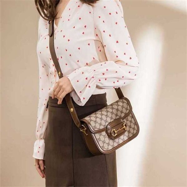 22% off bag 2024 new launch designer handbag vintage women's pig nose authentic mobile phone horse title buckle xiao zhan classroom onl
22% off bag 2024 new launch designer handbag vintage women's pig nose authentic mobile phone horse title buckle xiao zhan classroom onl