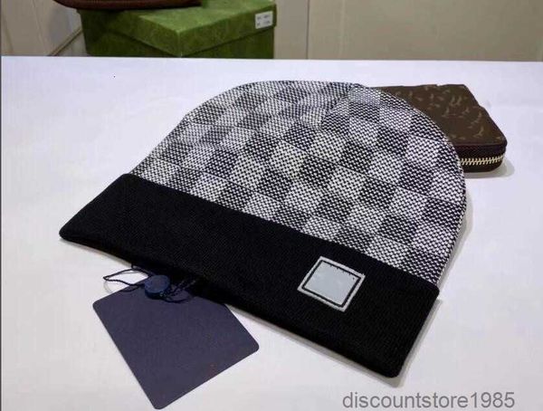 fashion designer men winter beanie high-quality knitted cotton warm hat classical sports skull caps ladies casual outdoor stripe cap beanies, Blue;gray
fashion designer men winter beanie high-quality knitted cotton warm hat classical sports skull caps ladies casual outdoor stripe cap beanies, Blue;gray