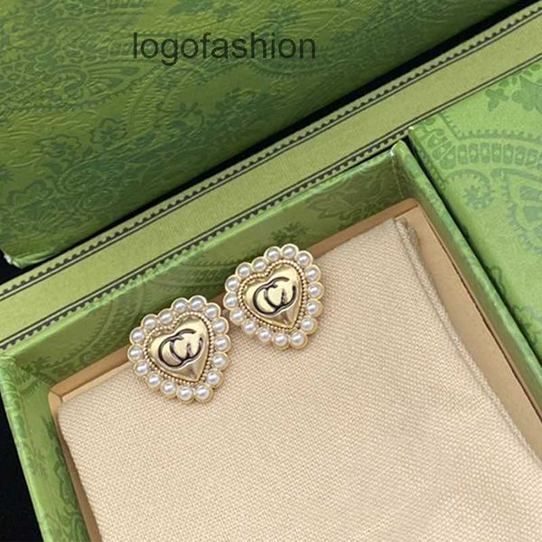 earrings designer for women quality earring luxury women studs fashion heart love stud couple gifts jewelry engagement earrings wholesale, Golden;silver
earrings designer for women quality earring luxury women studs fashion heart love stud couple gifts jewelry engagement earrings wholesale, Golden;silver