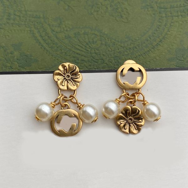 fashion designer earrings for women stud earrings pearl jewelry gold pearl earrings flower earrings jewelry, Golden;silver
fashion designer earrings for women stud earrings pearl jewelry gold pearl earrings flower earrings jewelry, Golden;silver