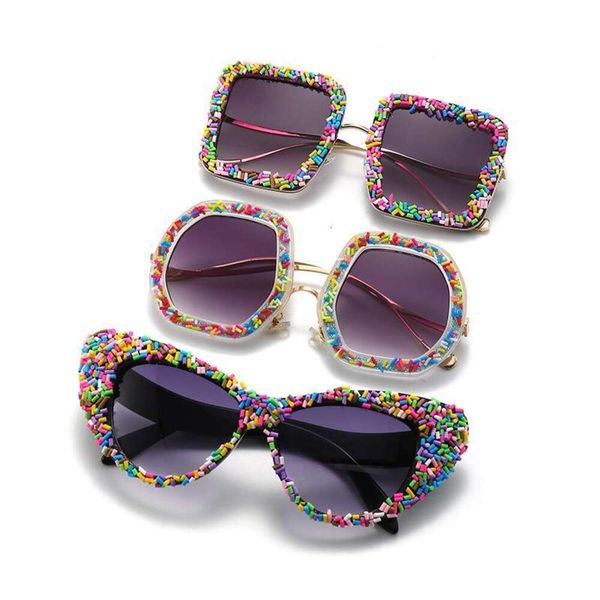 cat eye cake sunglasses street shooting female classic anti ultraviolet party, White;black
cat eye cake sunglasses street shooting female classic anti ultraviolet party, White;black