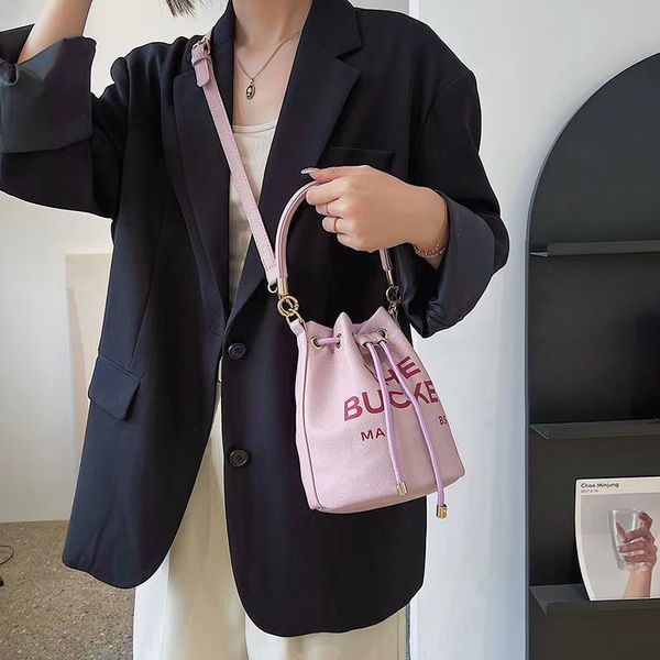 pink designer bags women leather crossbody bag tote bag leather handbags clutch purse 2023 new styles fashion purse bucket bag shoulders str
pink designer bags women leather crossbody bag tote bag leather handbags clutch purse 2023 new styles fashion purse bucket bag shoulders str