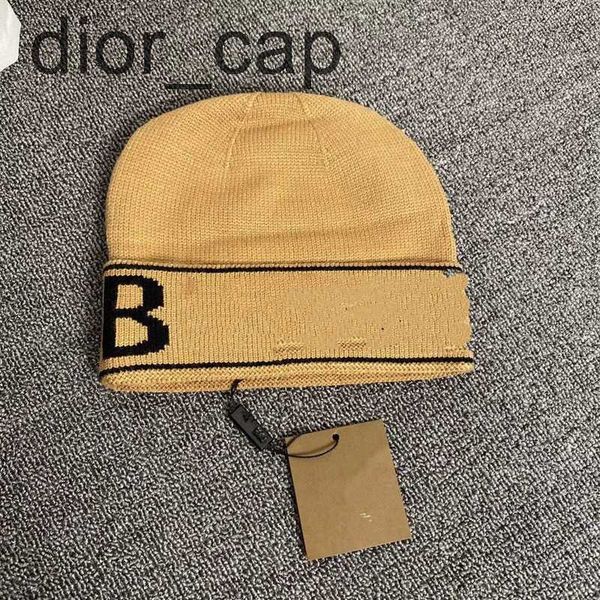 designer men's beanie hat women's new classic sport letters casual knit hat, Blue;gray
designer men's beanie hat women's new classic sport letters casual knit hat, Blue;gray