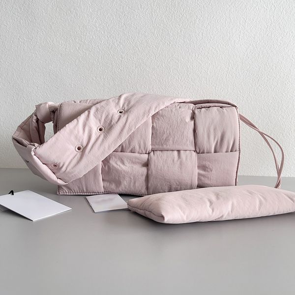 designer padded tech cassette bag fashion men women crossbody bags 100% polyamide nylon black white small purse with box
designer padded tech cassette bag fashion men women crossbody bags 100% polyamide nylon black white small purse with box