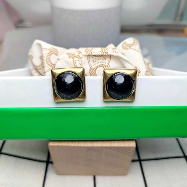 Designer Earrings SL Luxury Top Square Black Agate Middle Ancient Light Palace Style earrings Small Fragrant Wind ins Accessories Jewelry
Designer Earrings SL Luxury Top Square Black Agate Middle Ancient Light Palace Style earrings Small Fragrant Wind ins Accessories Jewelry