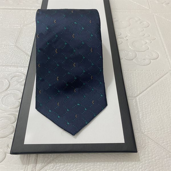 2023 men's ties designer men's silk ties alphabet jacquard woven ties handmade in many styles with boxes, Blue;purple
2023 men's ties designer men's silk ties alphabet jacquard woven ties handmade in many styles with boxes, Blue;purple
