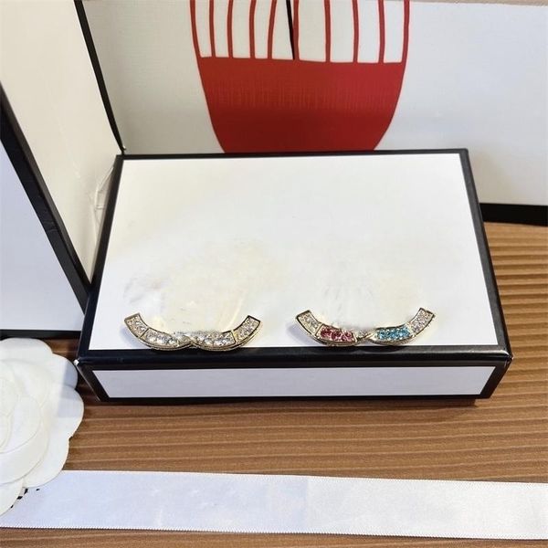 luxury women designer brand letter brooches 18k gold plated inlay crystal rhinestone jewelry brooch charm c letters pin 2 colors marry weddi, Gray
luxury women designer brand letter brooches 18k gold plated inlay crystal rhinestone jewelry brooch charm c letters pin 2 colors marry weddi, Gray