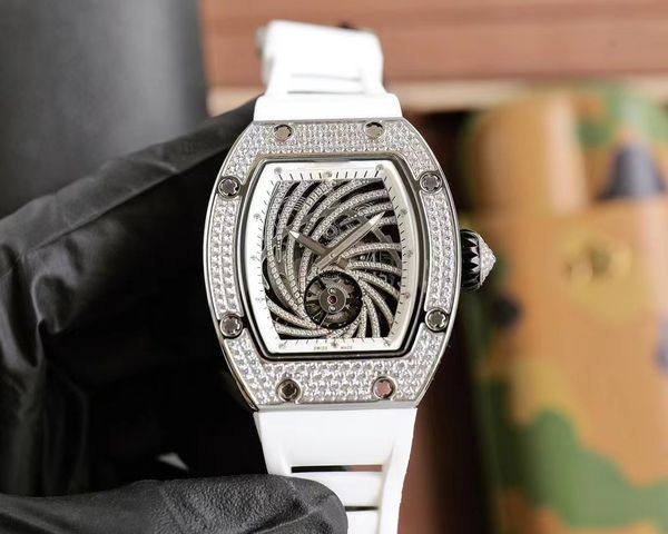 new men's watch automatic mechanical movement rubber strap folding buckle diamond case waterproof device and box, Slivery;brown
new men's watch automatic mechanical movement rubber strap folding buckle diamond case waterproof device and box, Slivery;brown