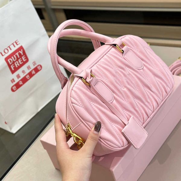 7a soft leather handbag cute girl pink shoulder bag designer crossbody bags for women luxury evening bag classic female purses 230828
7a soft leather handbag cute girl pink shoulder bag designer crossbody bags for women luxury evening bag classic female purses 230828