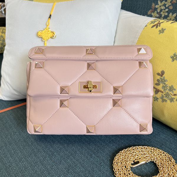 fashion designer studs flap bag women tote 100 real lambskin with gold chain small/large handbag black white luxury lady wedding party purse
fashion designer studs flap bag women tote 100 real lambskin with gold chain small/large handbag black white luxury lady wedding party purse