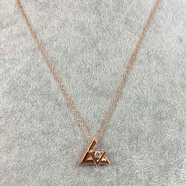 luxury necklace designer gold round love necklace pendant fashion jewelry valentine's day gift, Silver
luxury necklace designer gold round love necklace pendant fashion jewelry valentine's day gift, Silver