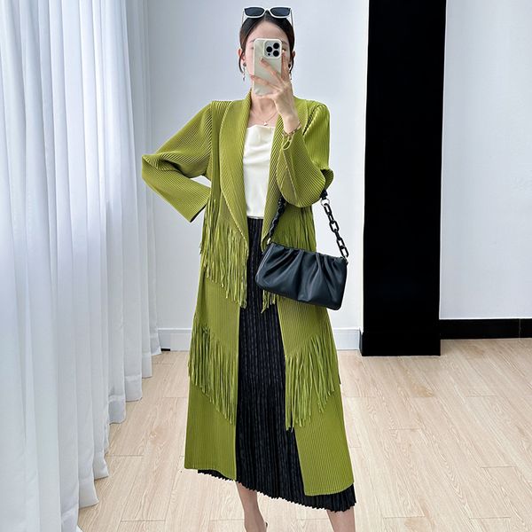 womens wool blends miyake early fall coat temperament elegant tassel pleated lapel longsleeved mediumlength cardigan 230828, Black
womens wool blends miyake early fall coat temperament elegant tassel pleated lapel longsleeved mediumlength cardigan 230828, Black