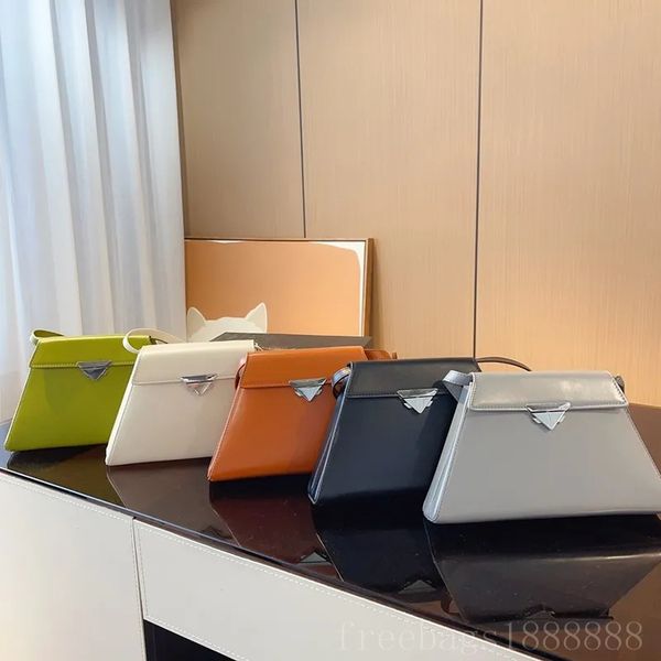 luxury designer bag shoulder bag leather crossbody bag triangle badge messenger bag candy colored shoulder bag fashion trend bag wallet
luxury designer bag shoulder bag leather crossbody bag triangle badge messenger bag candy colored shoulder bag fashion trend bag wallet