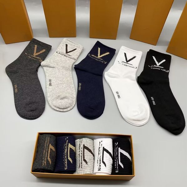 designer mens womens socks 5 pairs of cotton ankle breathable socks luxury embroidery sports winter letter printed man femal stocking with g, Black
designer mens womens socks 5 pairs of cotton ankle breathable socks luxury embroidery sports winter letter printed man femal stocking with g, Black