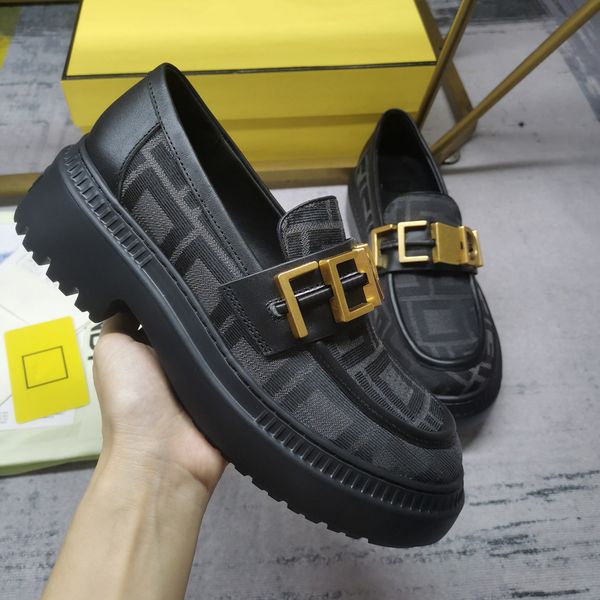 designer sneakers oversized casual shoes white black leather luxury velvet suede womens espadrilles trainers women flats lace up platform 19
designer sneakers oversized casual shoes white black leather luxury velvet suede womens espadrilles trainers women flats lace up platform 19