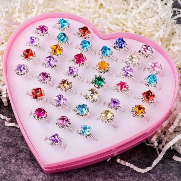 36 pcs children kids rings baby toy rings diamond rings dress up pretend play rings with love box (mixed color), Red;brown
36 pcs children kids rings baby toy rings diamond rings dress up pretend play rings with love box (mixed color), Red;brown