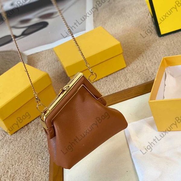 newly arrived fashion mini purse shoulder bag simple designer elegant wallet winter plush crossbody for women famous brand shopping wallet 2
newly arrived fashion mini purse shoulder bag simple designer elegant wallet winter plush crossbody for women famous brand shopping wallet 2