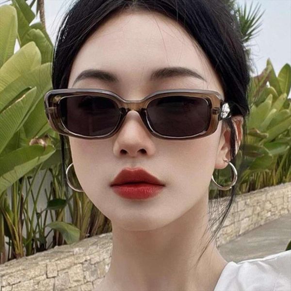 skinny sunglasses with small square frame high end non makeup uv proof girl street glasses, White;black
skinny sunglasses with small square frame high end non makeup uv proof girl street glasses, White;black