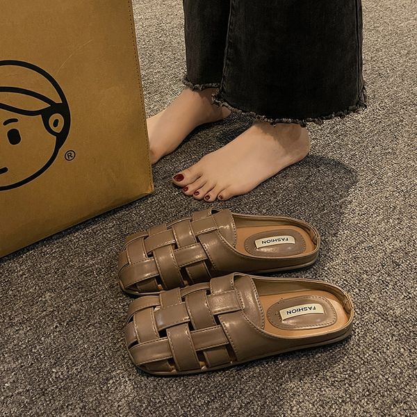 women's slippers for summer wear a new set of bao-head roman half tow full casual muller flip-flops in us5-us7.5, Black
women's slippers for summer wear a new set of bao-head roman half tow full casual muller flip-flops in us5-us7.5, Black