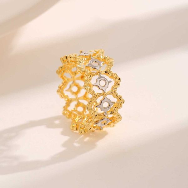 

Designer Buccellati Ring Luxury Top French Buchelati style with light luxury and gold pleated edges hollowed out and inlaid with zircon ring Accessories Jewelry